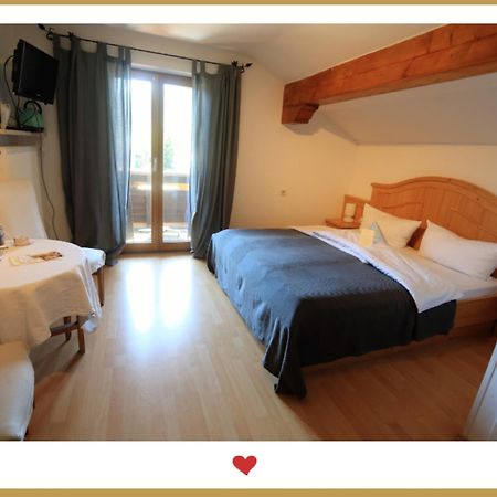 Bed and Breakfast Berghupferl - Do Legst Di Nieda à Oberaudorf Extérieur photo